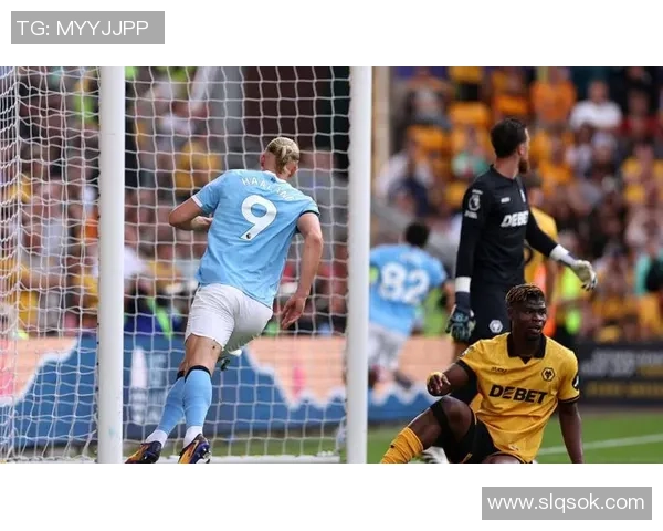 曼城与热刺全场精彩对决分析及比赛亮点回顾